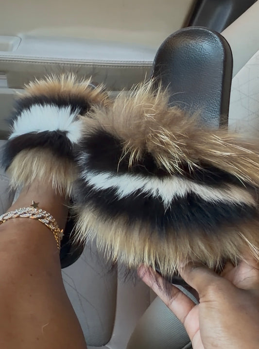 Skunk Fur Slides